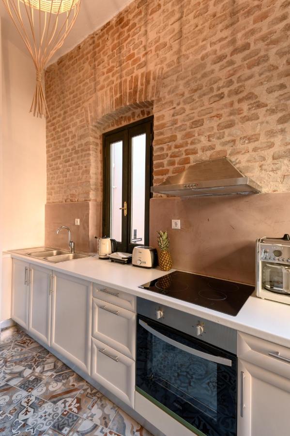 Monastery Apartment, A Unique House خانيا المظهر الخارجي الصورة